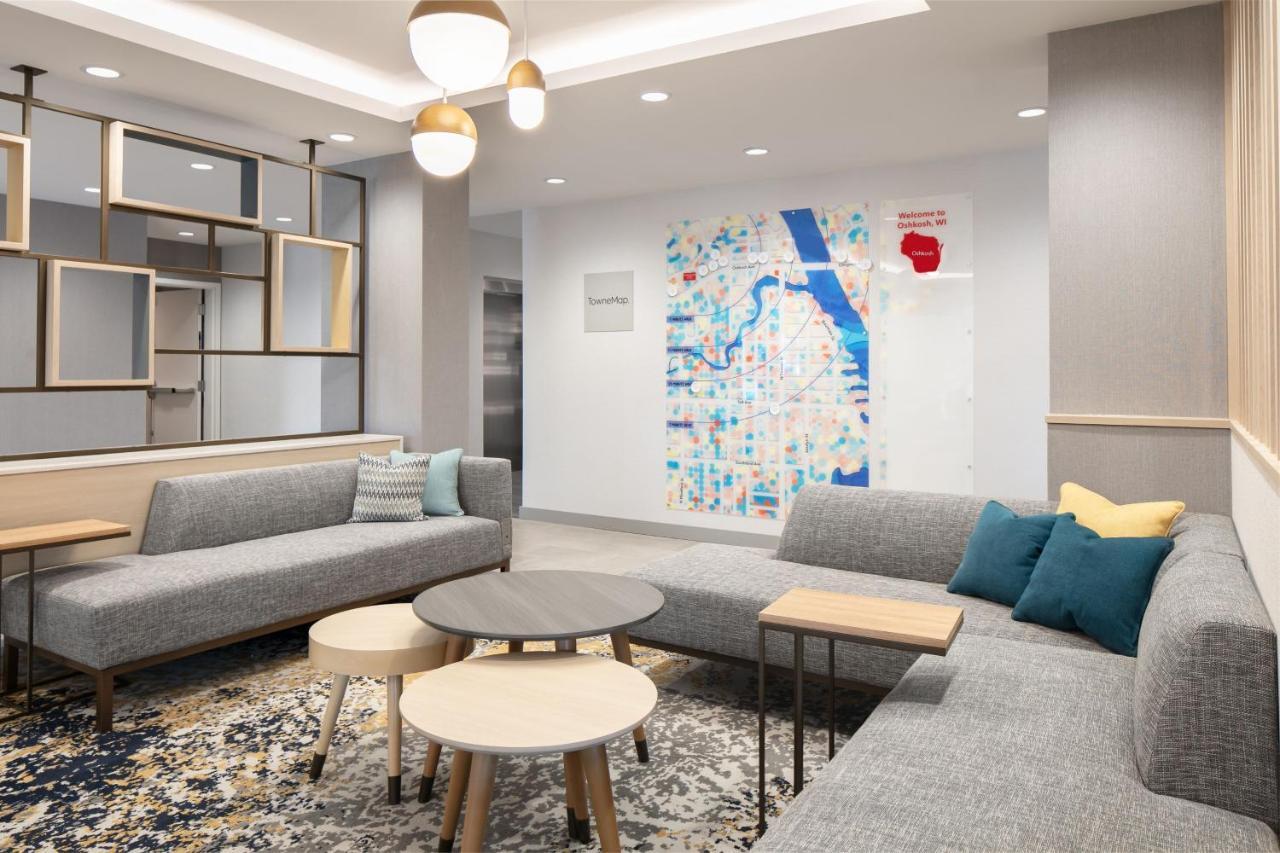 Towneplace Suites By Marriott Oshkosh Eksteriør billede